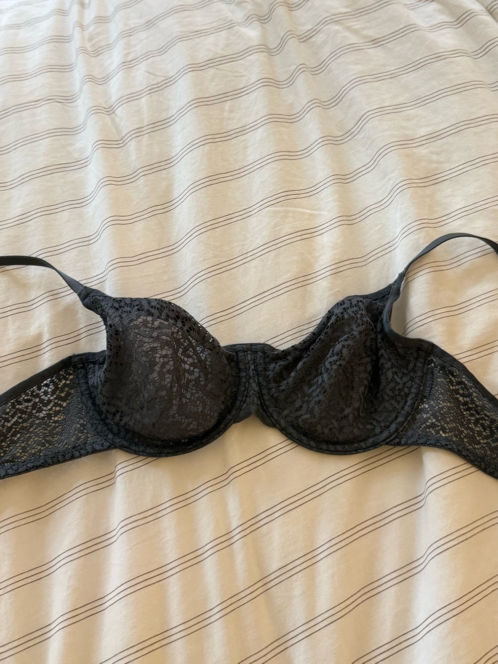 DKNY Modern Lace Unlined Demi Bra
